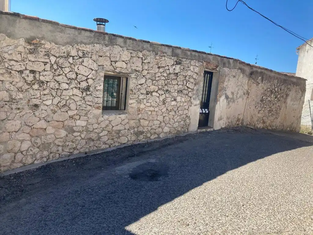 Terreny residencial en venda a Calle Herreñales