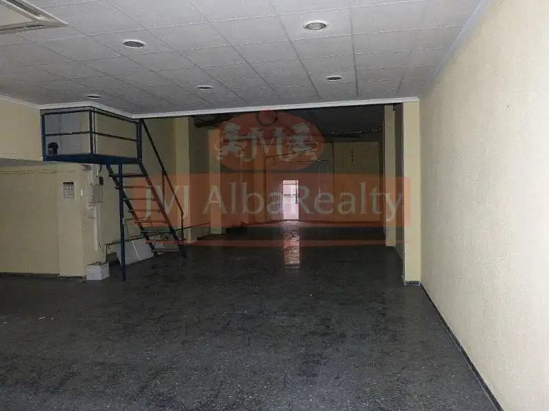 Local comercial en venda a El Pilar, imagen 2