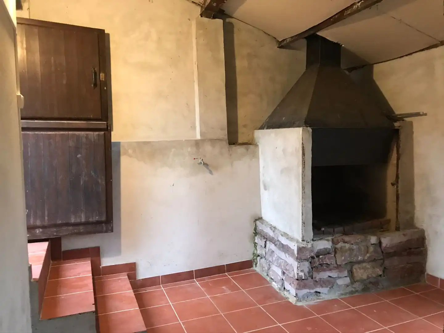 Cuina de Casa o xalet en venda en Cangas de Onís amb Jardí privat i Traster
