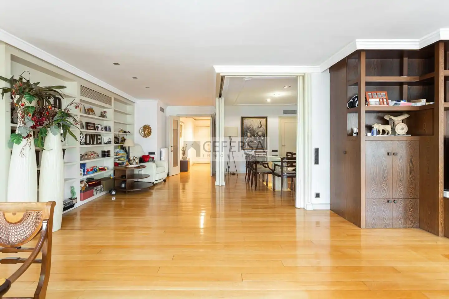 Vista exterior de Piso en venta en Barcelona con Aire acondicionado, Calefacción y Parquet
