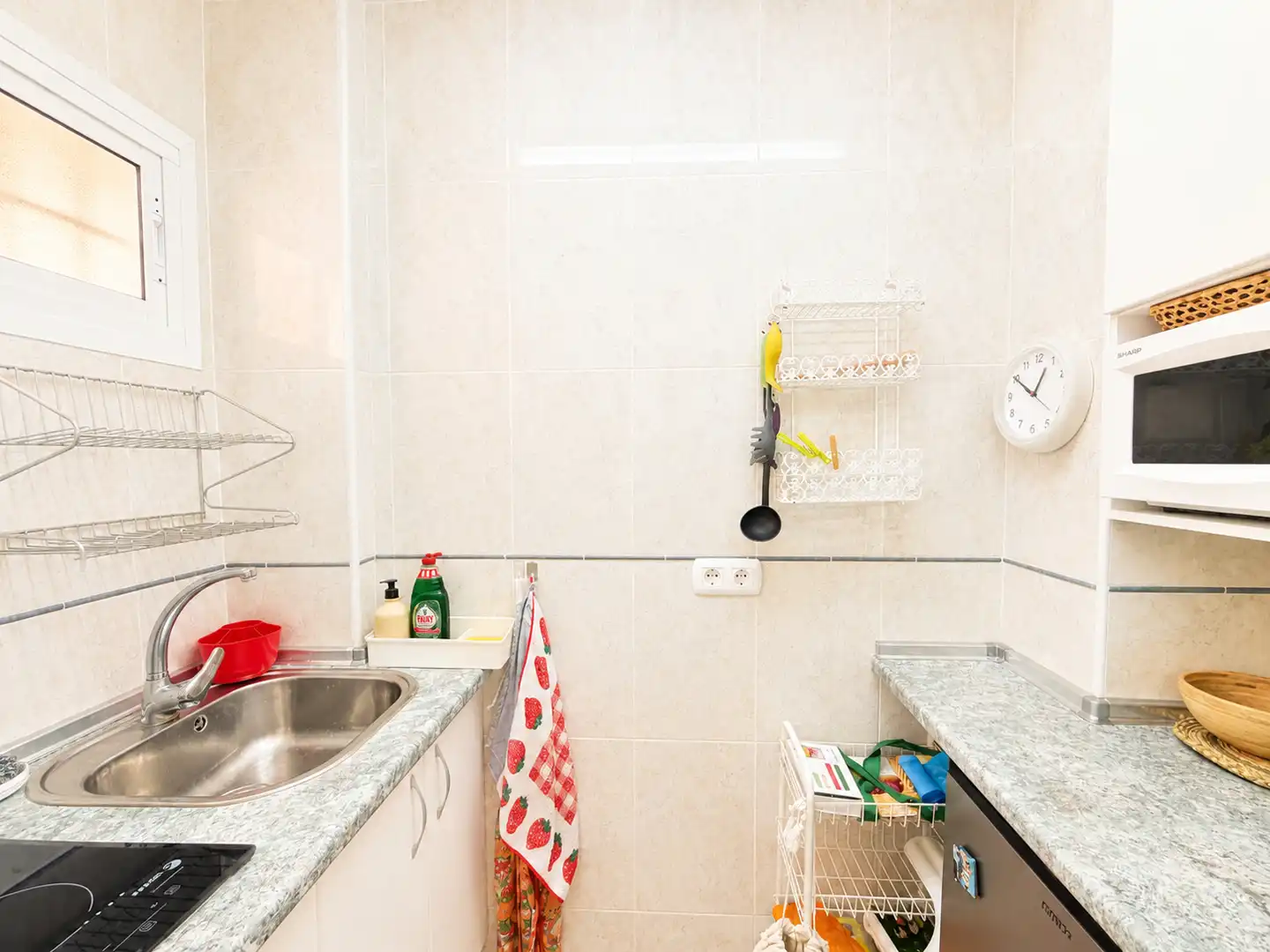 Study for rent in Avenida Gamonal, Parque de la Paloma