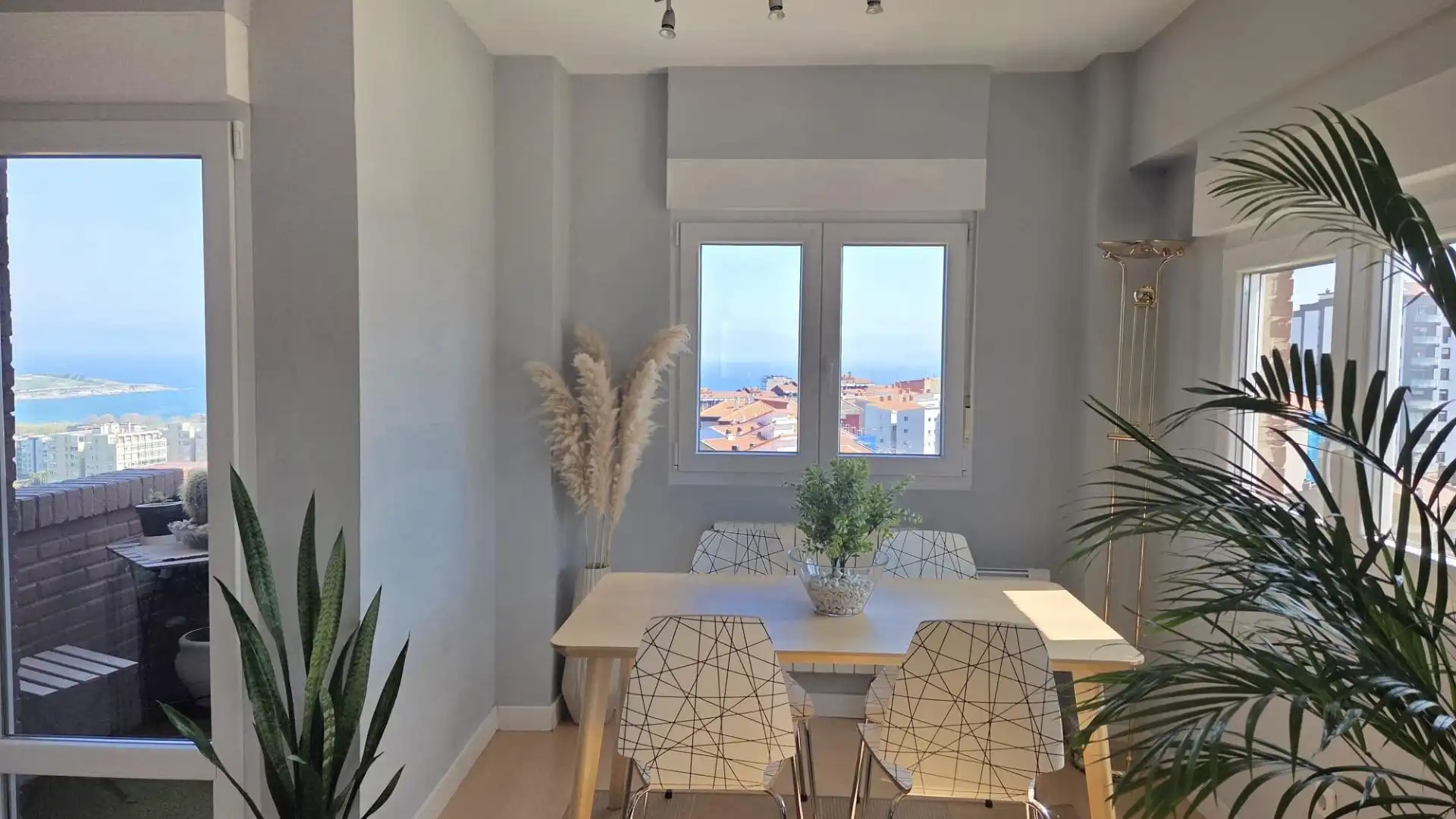 Flat for rent in Calle FERNANDO RIOS, Los Castros