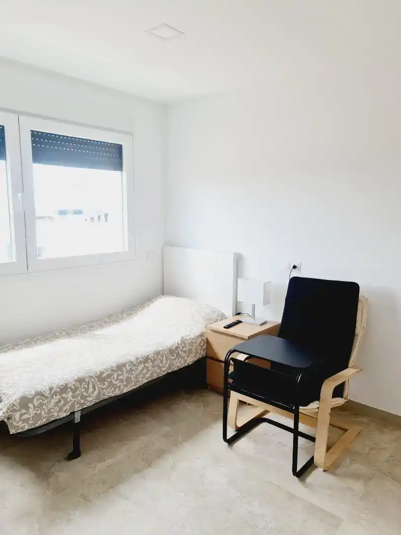Habitación de Casa o chalet para compartir en Villaviciosa de Odón con Aire acondicionado, Amueblado y Lavadora
