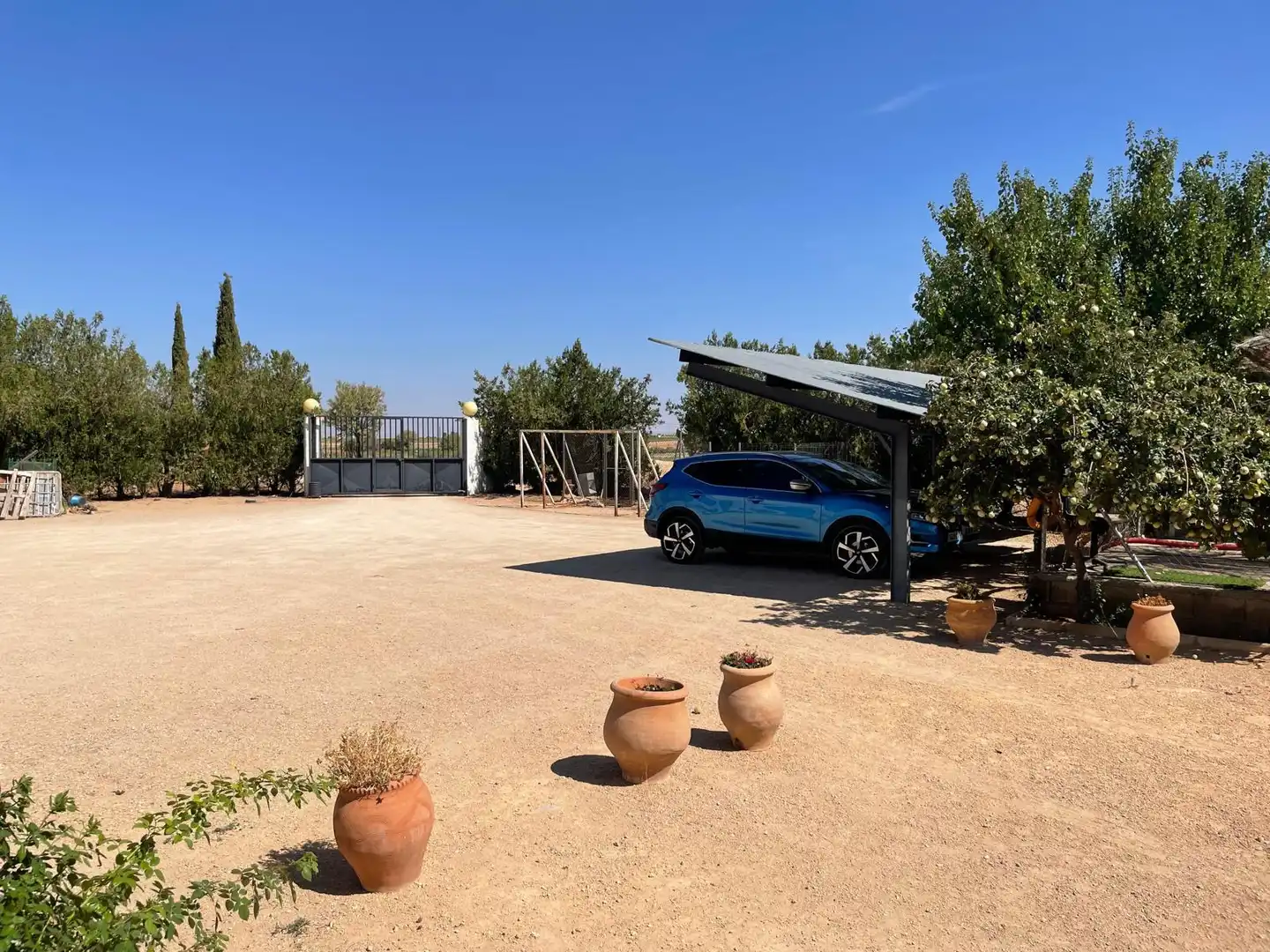 Casa rústica amb piscina en venda a Carretera Tomelloso 4, imagen 3
