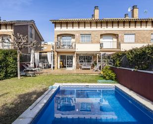 Garden of Single-family semi-detached for sale in Vilassar de Mar  with Air Conditioner, Heating and Private garden