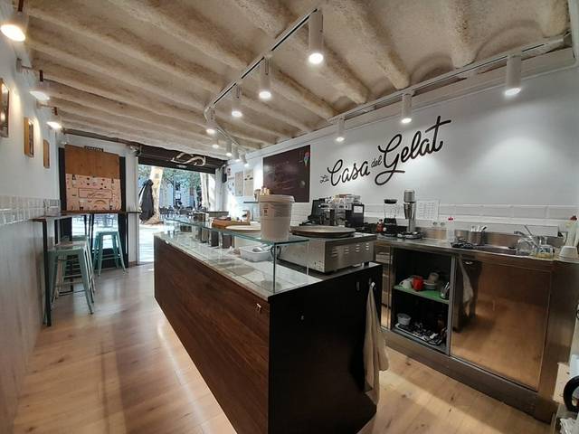 Local comercial en Alquiler en BLAY en Olot