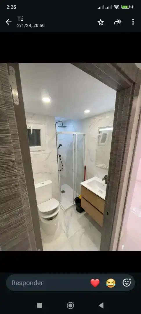 Badezimmer von Wohnung zum Verkauf in Balaguer mit Klimaanlage und Balkon