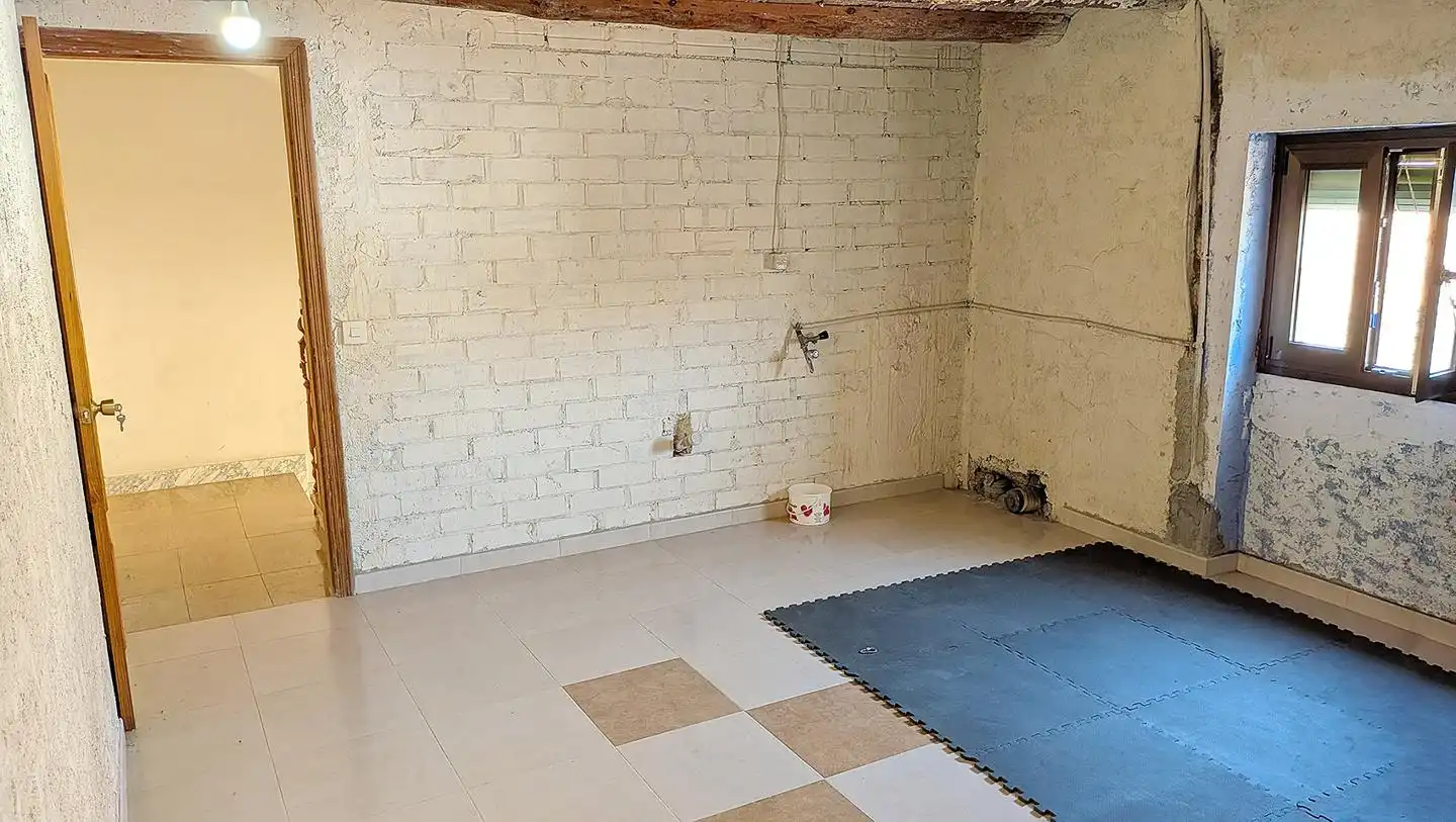 Houses for sale in Ulldecona  with Terrace, Furnished and Balcony