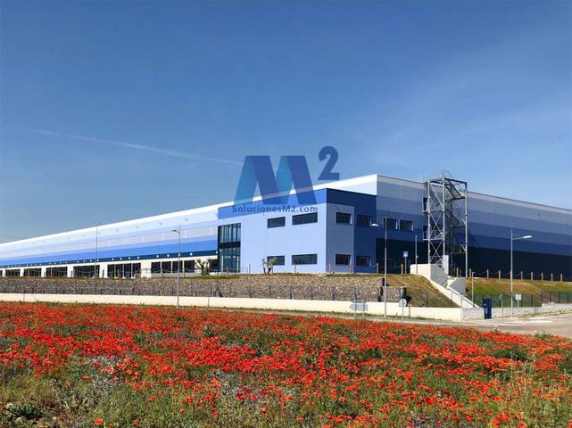 Nave industrial en Alquiler en La Dehesa de Moratalaz