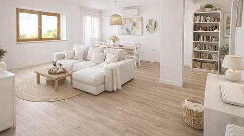 Foto 2 de Pis en venda a Real Madrid, La Torre, Valencia Capital