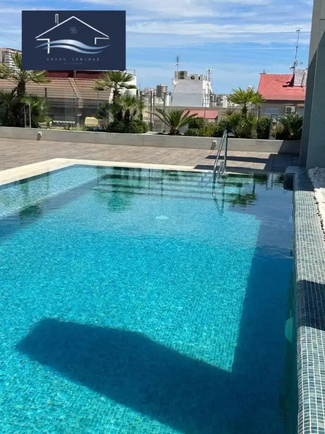 Piscina de Piso en venta en Alicante / Alacant con Aire acondicionado, Calefacción y Parquet