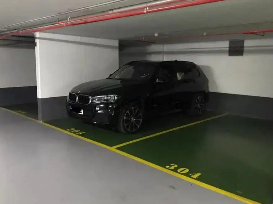 Parkplatz von Garage zum Verkauf in Bilbao  mit Alarm