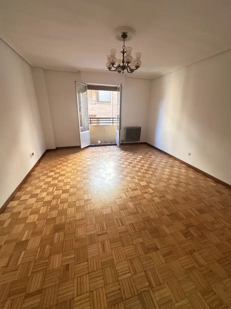 Appartamento con ascensore in vendita a Calle Badarán