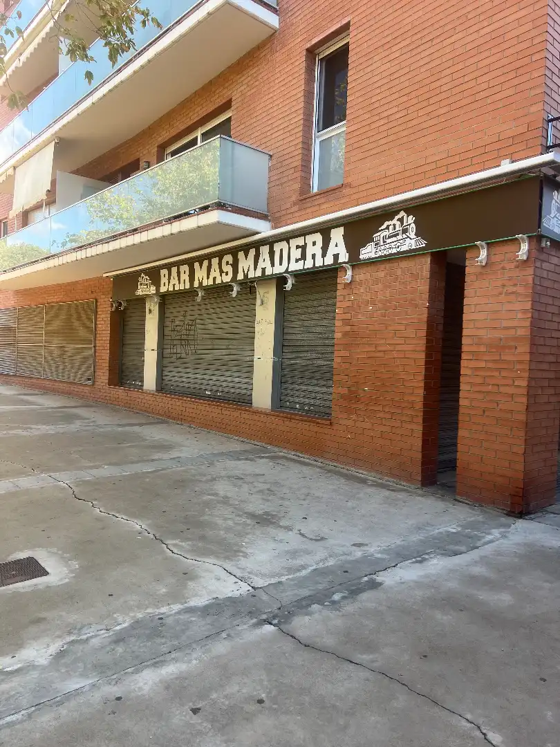 Vista exterior de Local en venta en Reus con Aire acondicionado, Calefacción y Terraza