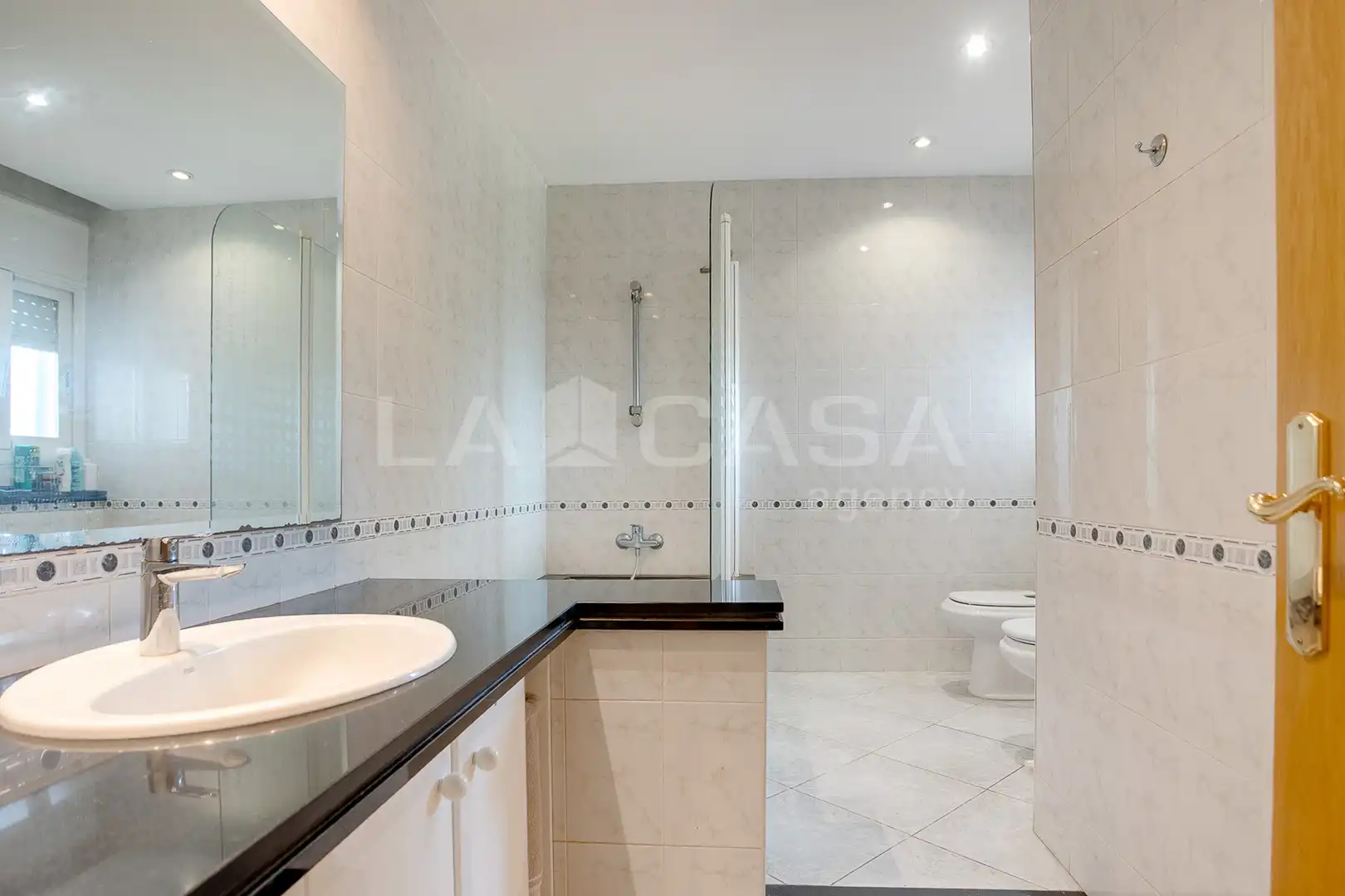 Casa pareada con terraza en venta en Santa Eulàlia de Ronçana, imagen 41