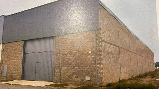Nave industrial en Alquiler en Fraga