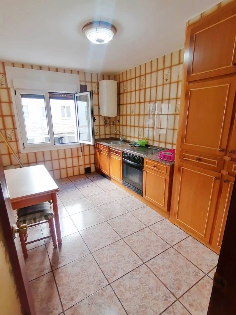 Kitchen of Flat for sale in Gijón   with Furnished and Oven