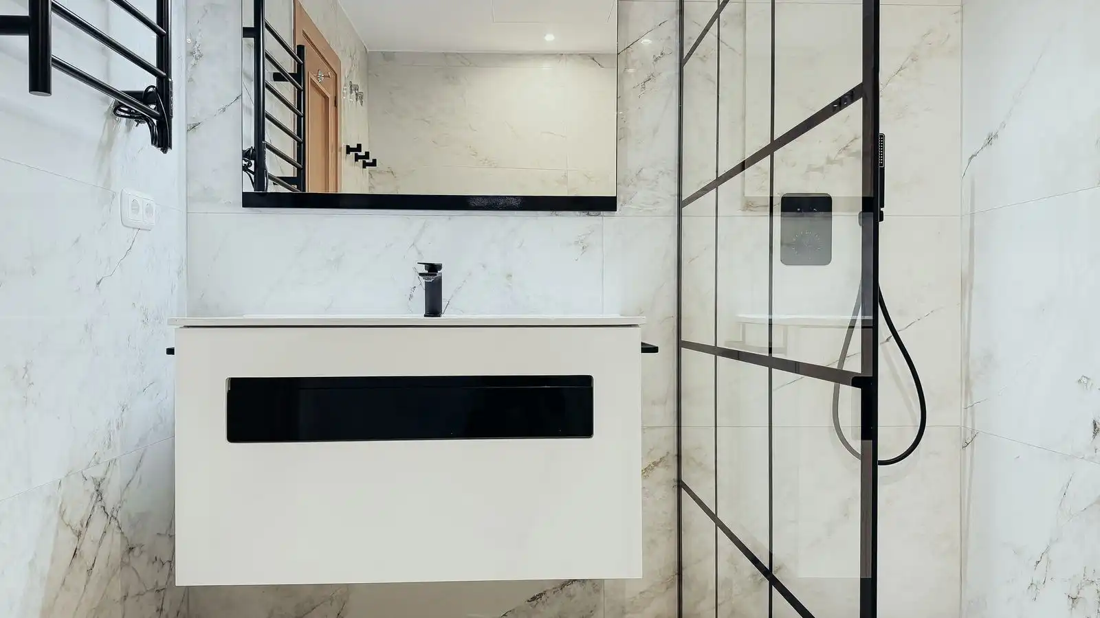 Piso con piscina en venta en Estepona Pueblo, imagen 37