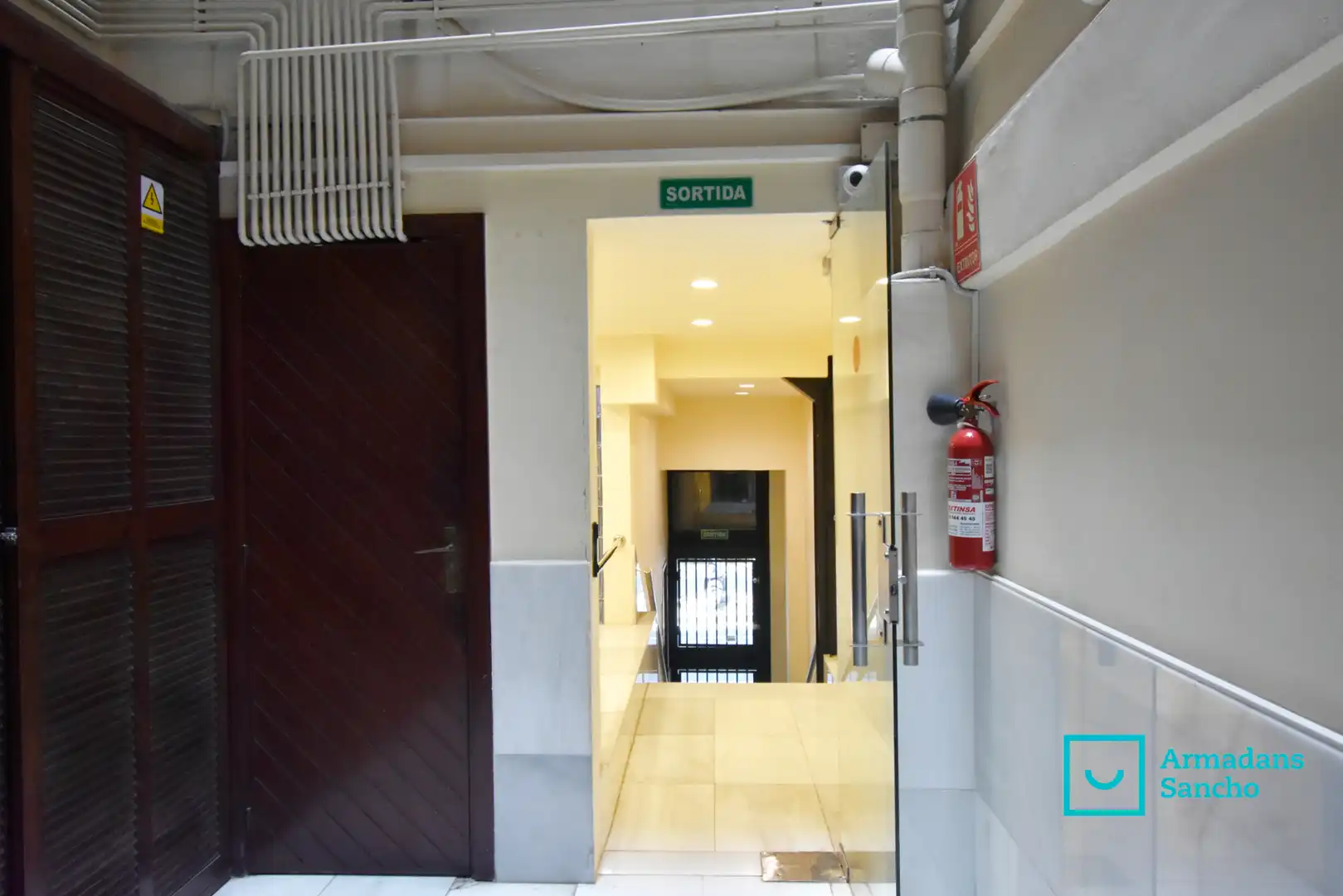 Flat for sale in Barcelona  with Air Conditioner, Parquet flooring and Oven