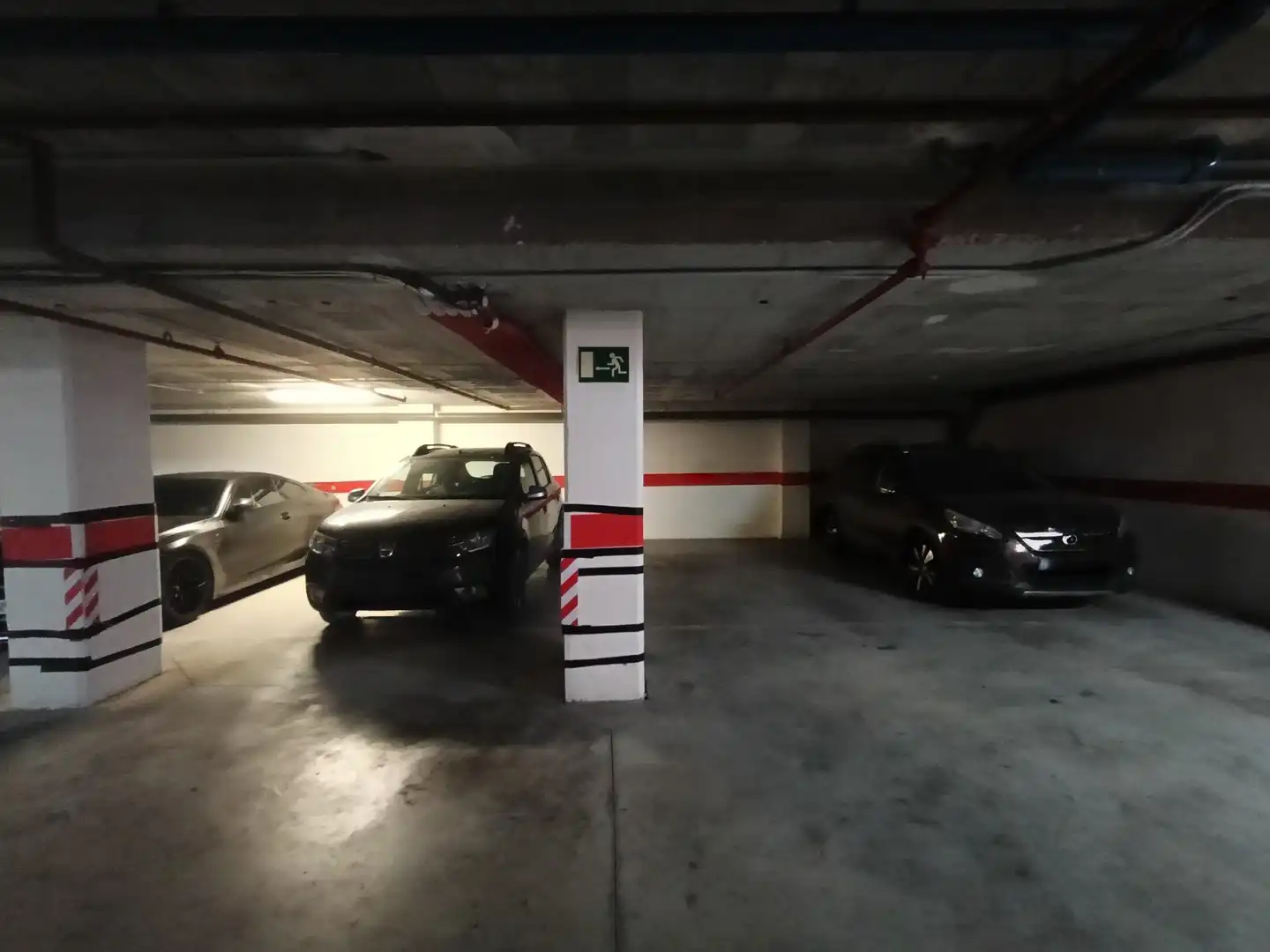 Parking de Piso en venta en Alicante / Alacant con Aire acondicionado, Jardín privado y Trastero