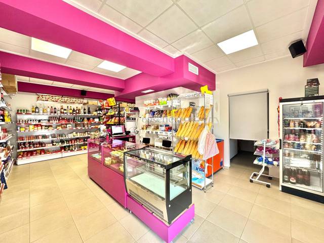 Apartamento en Venta en Piles