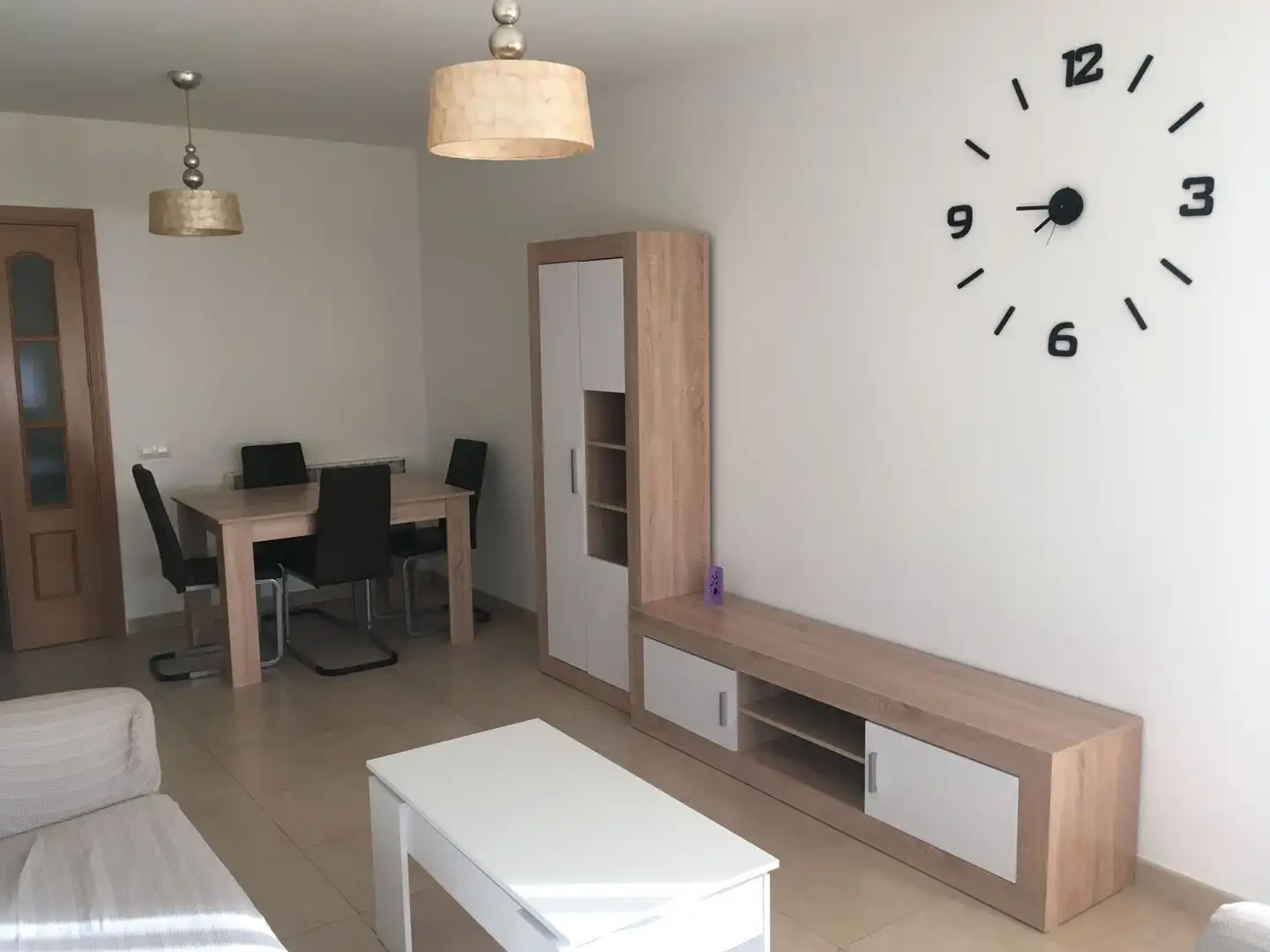 Wohnzimmer von Wohnung zur Miete in Cedillo del Condado mit Heizung und Möbliert