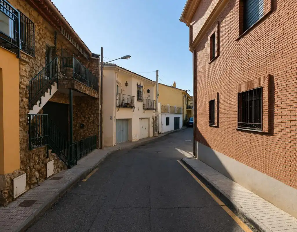 Außenansicht von Wohnung zum Verkauf in Los Santos de la Humosa mit Klimaanlage, Heizung und Abstellraum