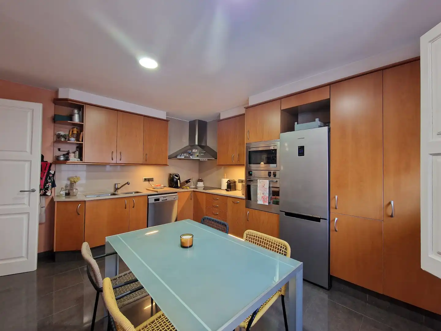 Kitchen of Flat for sale in Girona  with Air Conditioner, Heating and Terrace