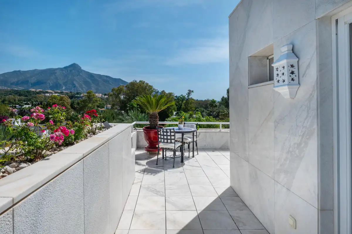 Penthouse with lift for sale in Nueva Andalucía, imagen 14