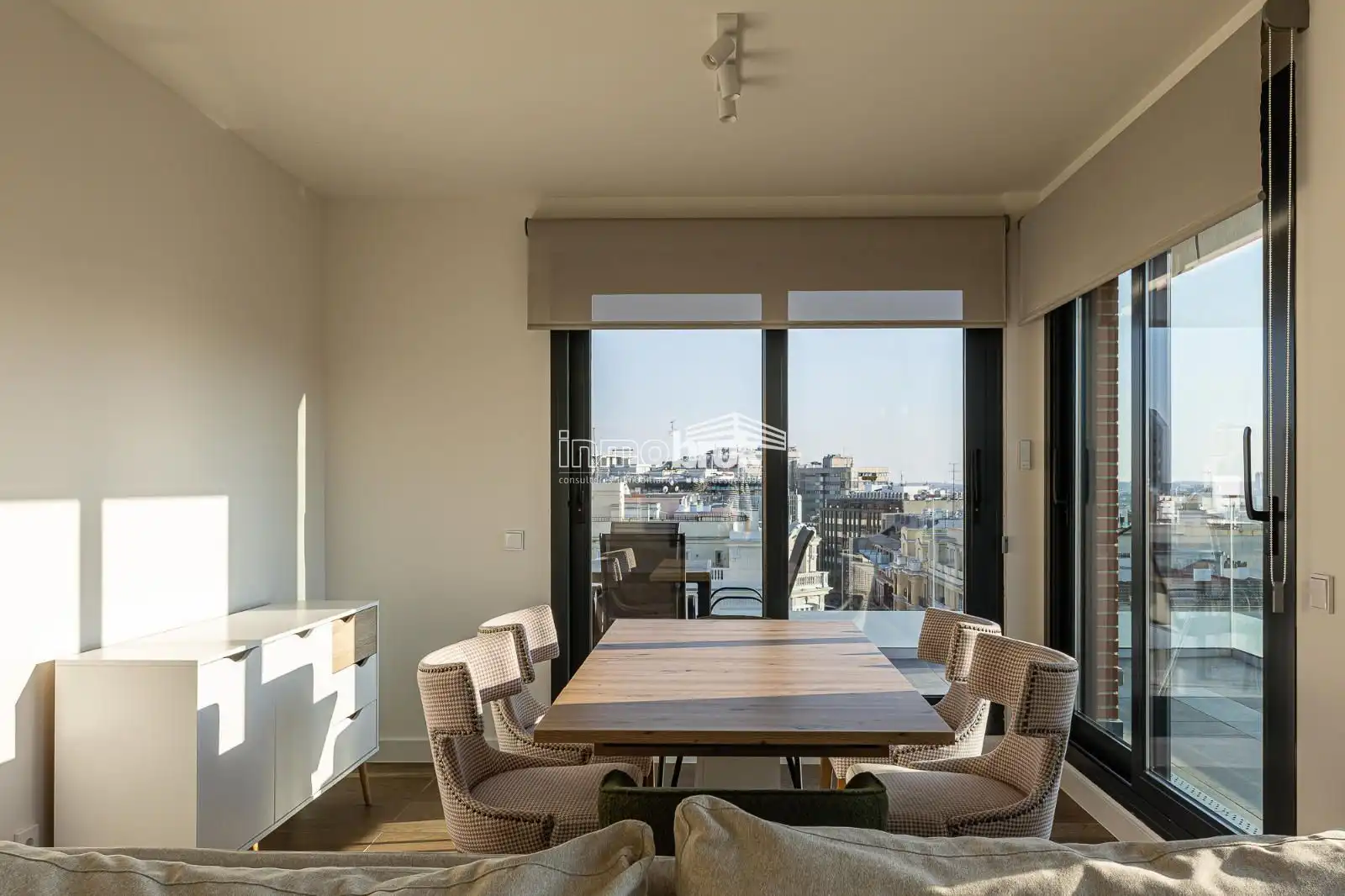 Comedor de Ático de alquiler en Madrid con Aire acondicionado, Calefacción y Terraza