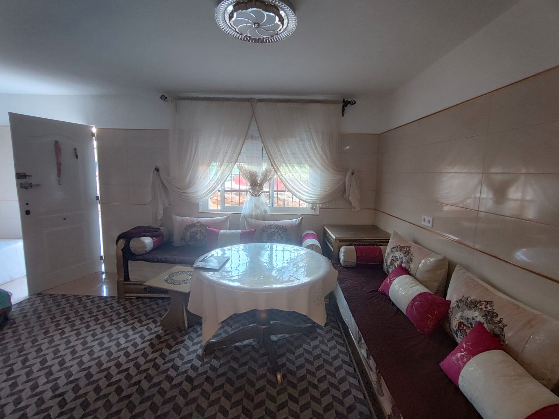 Living room of Flat for sale in Alicante / Alacant  with Furnished