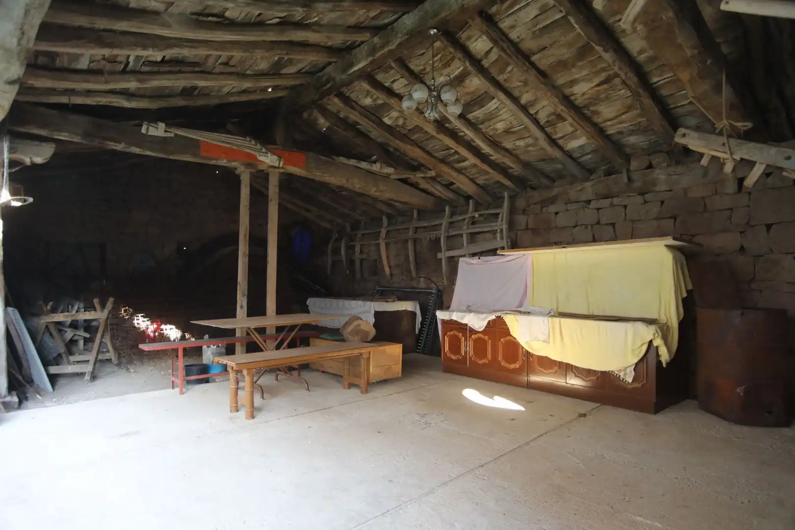Country house zum Verkauf in Valdeprado del Río mit Privatgarten