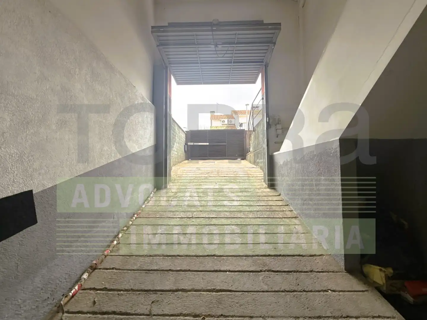 Casa pareada con terraza en venta en Carrer de Josep Tarradellas, imagen 37