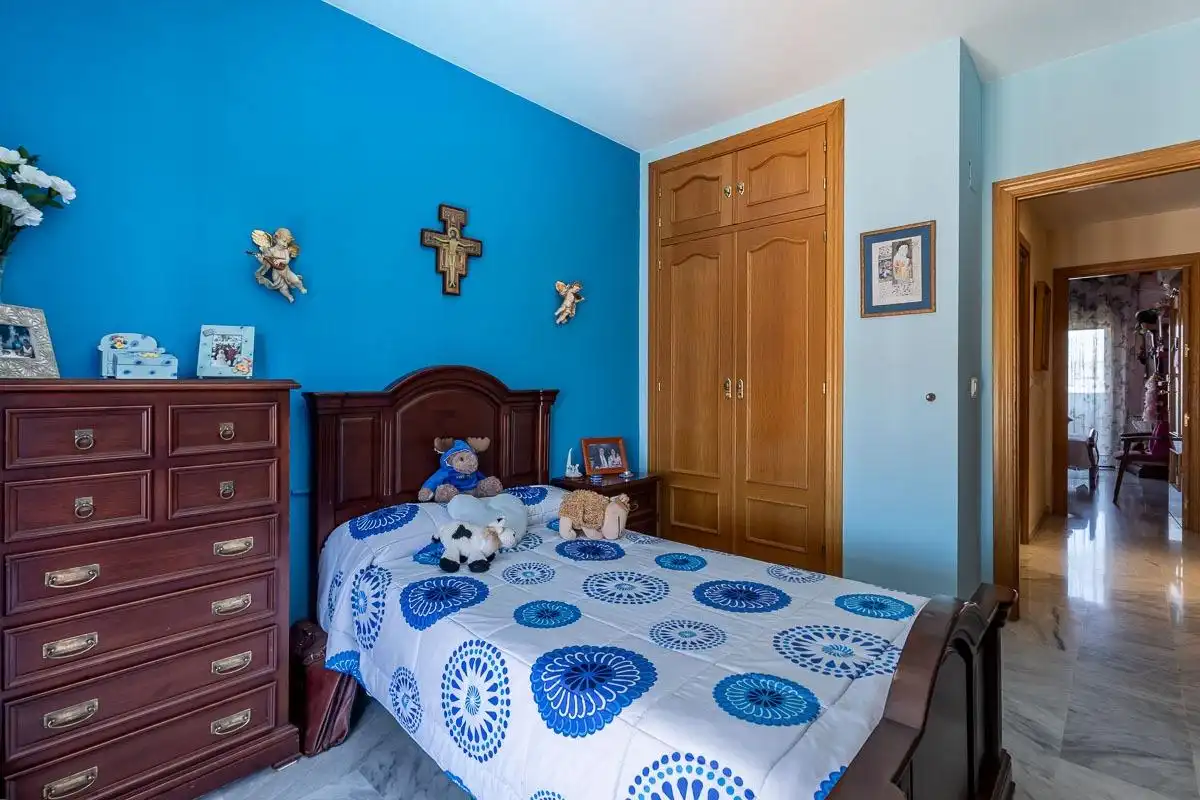 Habitación de Piso en venta en Granada con Aire acondicionado, Calefacción y Terraza