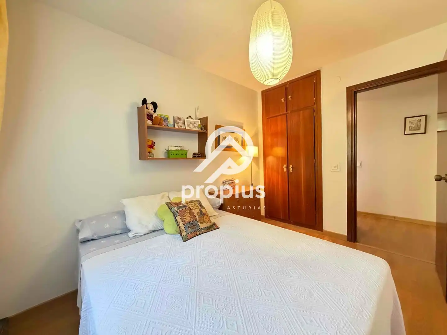 Habitación de Piso en venta en Hoyo de Manzanares con Calefacción, Parquet y Terraza