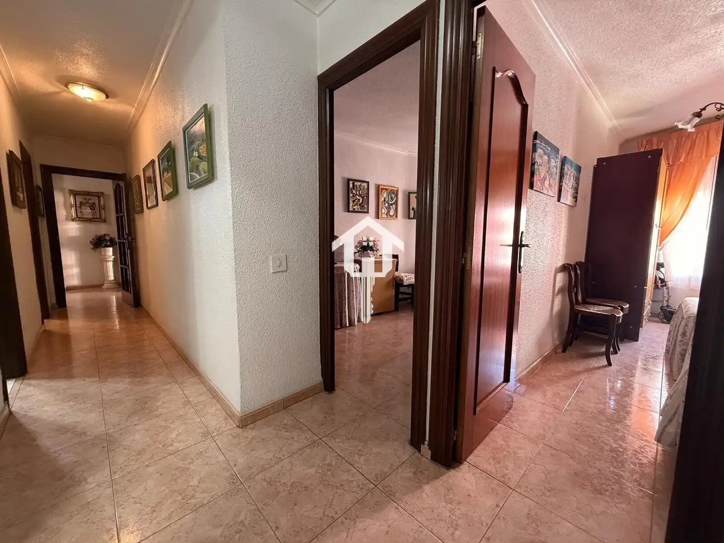 Piso en venta en Alicante / Alacant con Aire acondicionado, Amueblado y Balcón