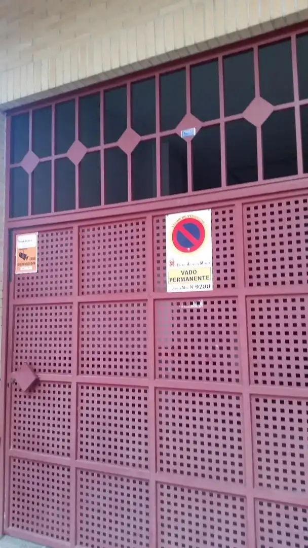 Aparcament amb ascensor en venda a Burgos, imagen 3