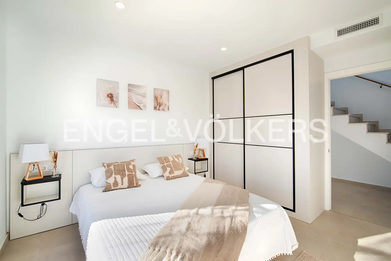 Bedroom of Detached homes for sale in Empuriabrava  with Terrace and Swimming Pool