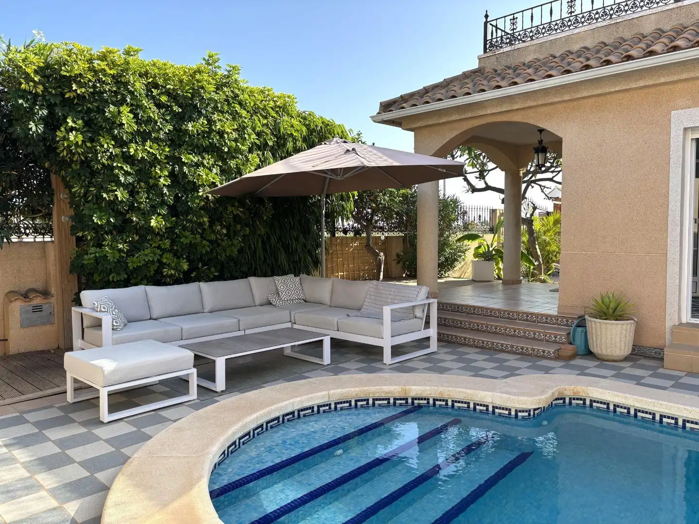 Terraza de Casa o chalet en venta en Pilar de la Horadada con Aire acondicionado, Calefacción y Jardín privado