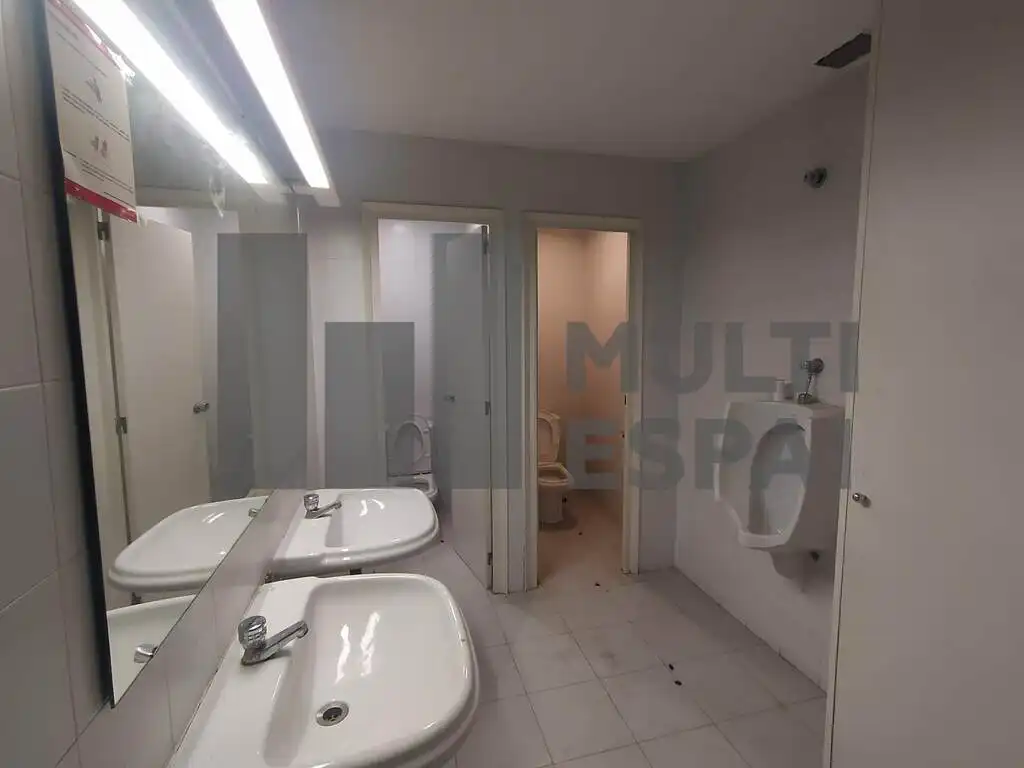 Business premises to rent in Carrer de Calàbria, imagen 24