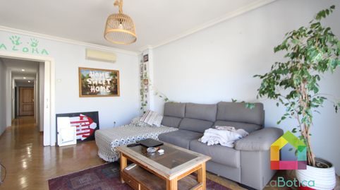 Foto 5 de Dúplex de alquiler en Santa Bárbara, Toledo Capital