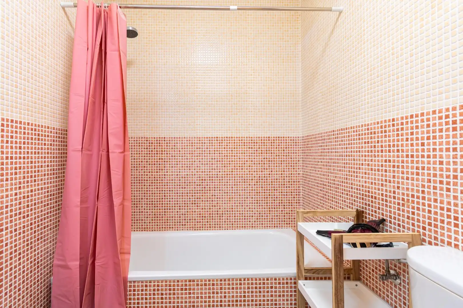 Bany de Apartament en venda en Águilas amb Aire condicionat, Terrassa i Moblat