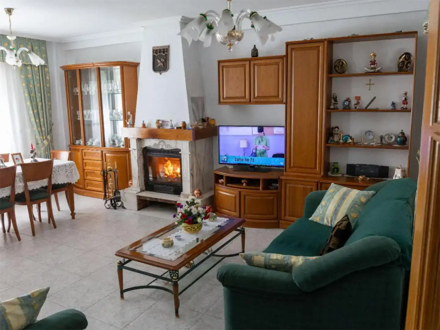 Sala d'estar de Casa o xalet en venda en Castrillo del Val amb Balcó