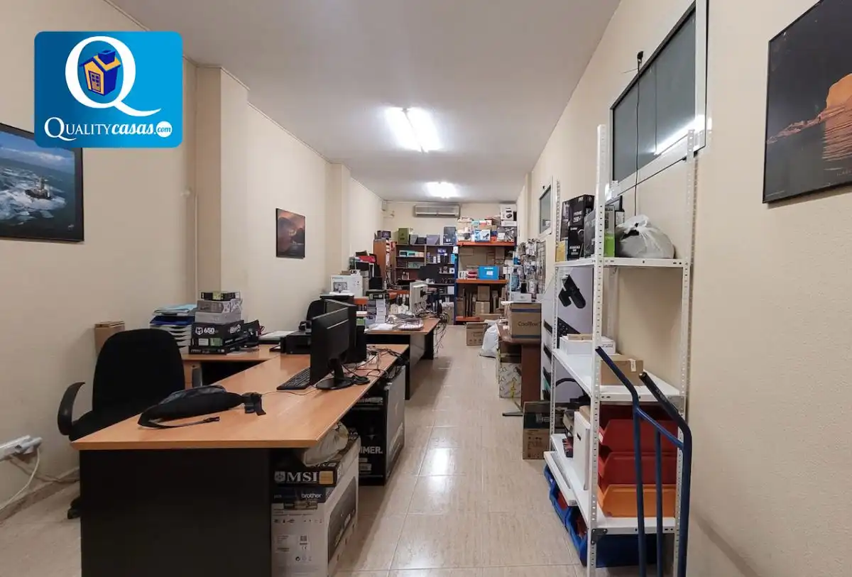 Local en venta en Sant Joan d'Alacant con Aire acondicionado