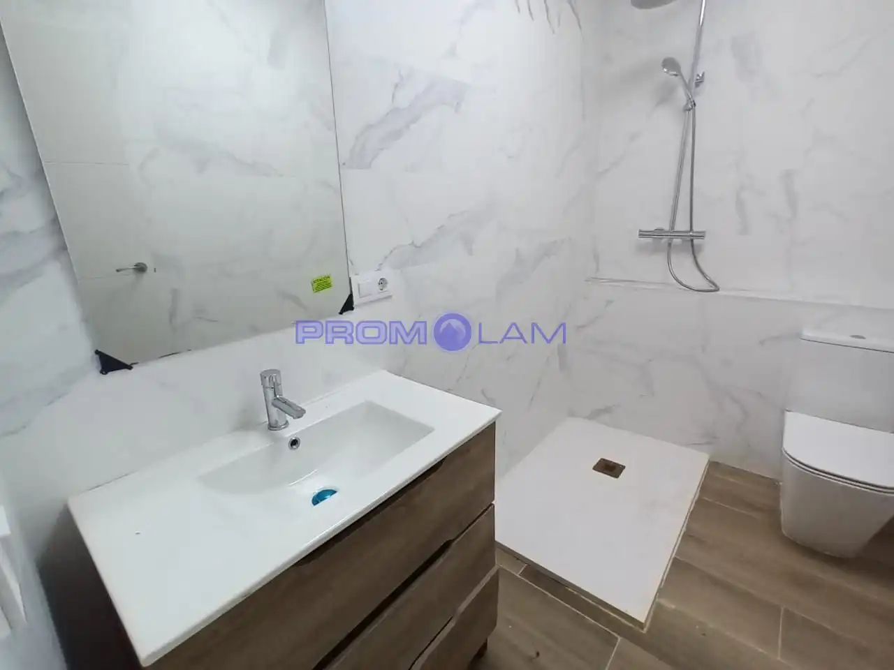Baño de Planta baja en venta en Sevilla