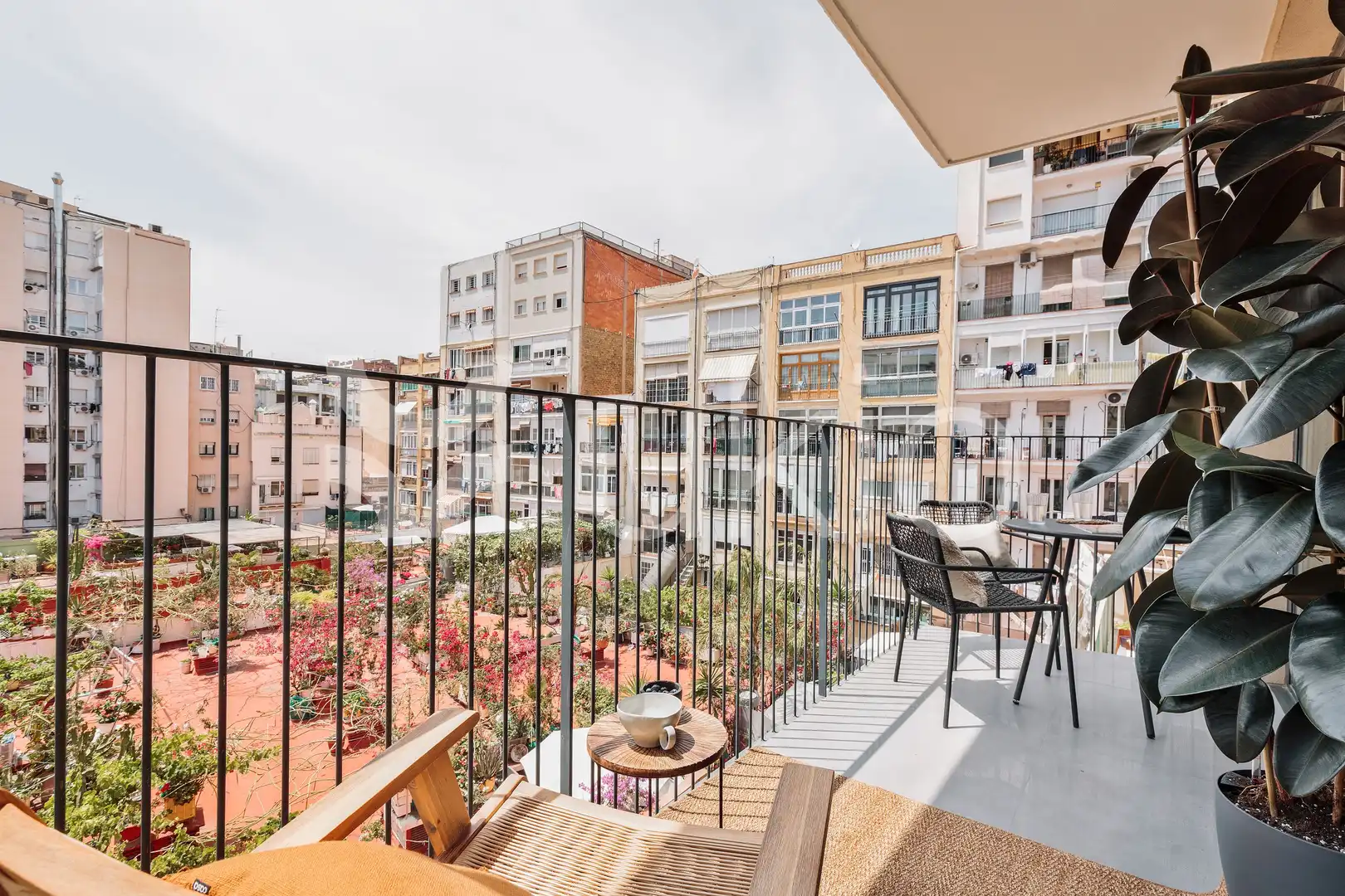 Mini appartamento con piscina in affitto a Carrer de Casanova, imagen 8