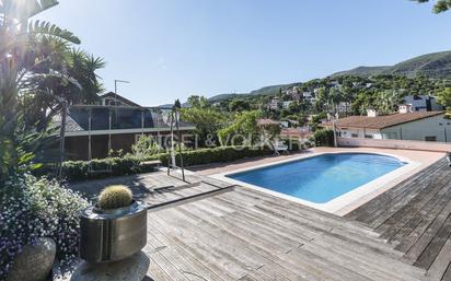 Exterior view of House or chalet for sale in Castelldefels  with Air Conditioner, Heating and Private garden