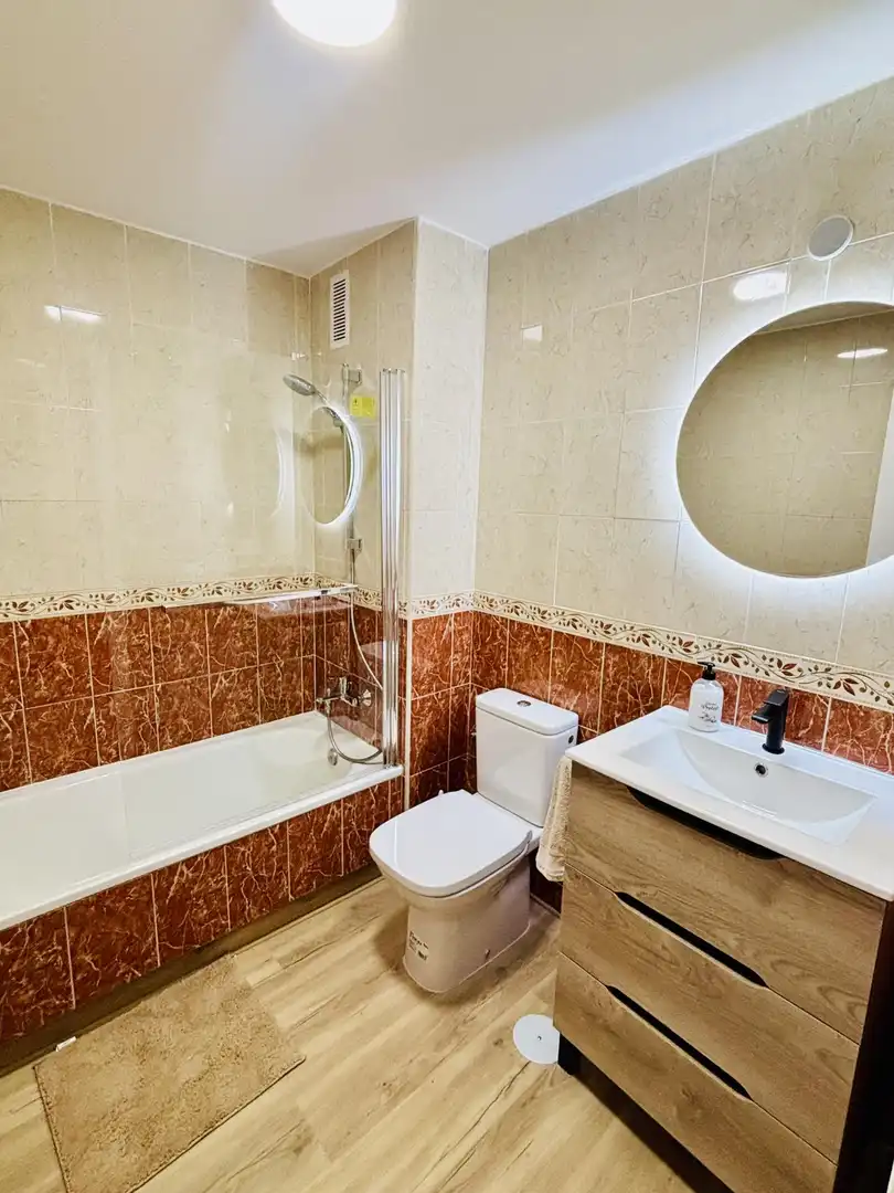 Baño de Apartamento en venta en Málaga con Alarma