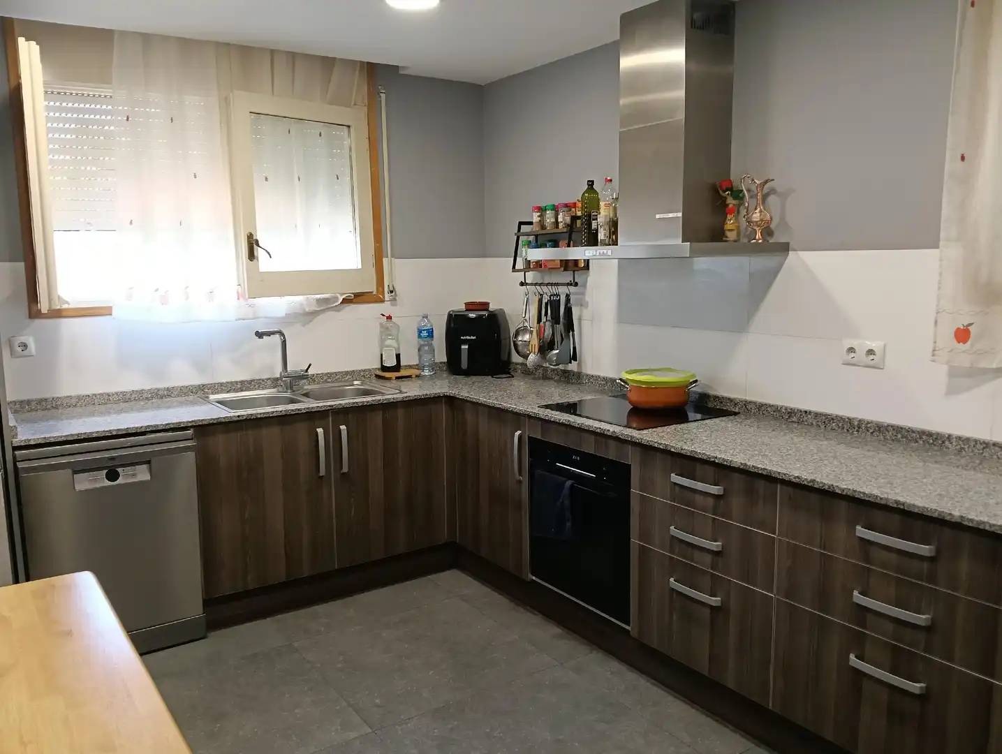 Kitchen of Houses for sale in La Pobla de Claramunt  with Private garden and Storage room