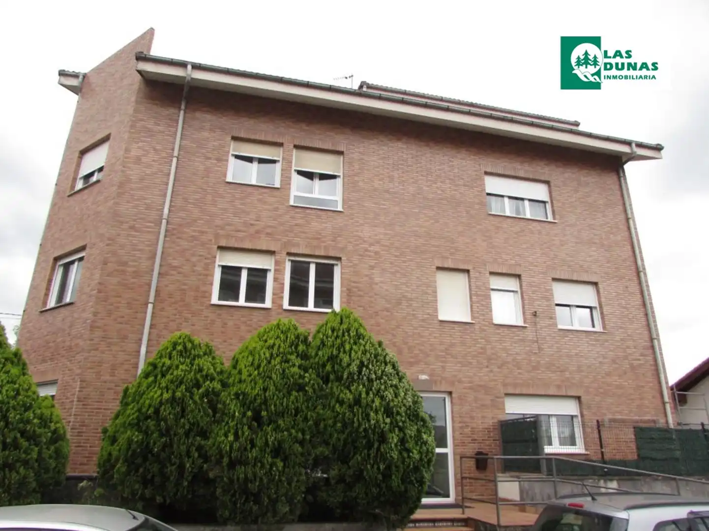 Exterior view of Flat for sale in Piélagos  with Heating, Parquet flooring and Storage room